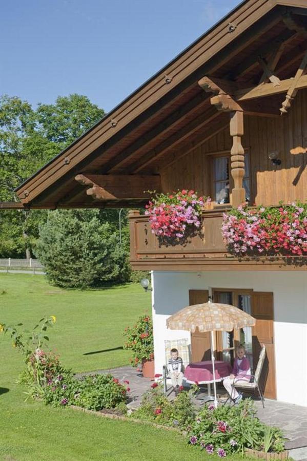 Ferienwohnung Alpenwelt ヴァルガウ エクステリア 写真