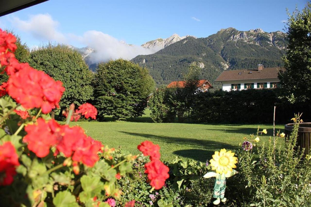 Ferienwohnung Alpenwelt ヴァルガウ エクステリア 写真